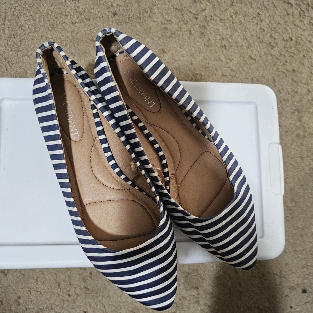 Lane Bryant Nine West Navy Striped Women's Flats Size 9W